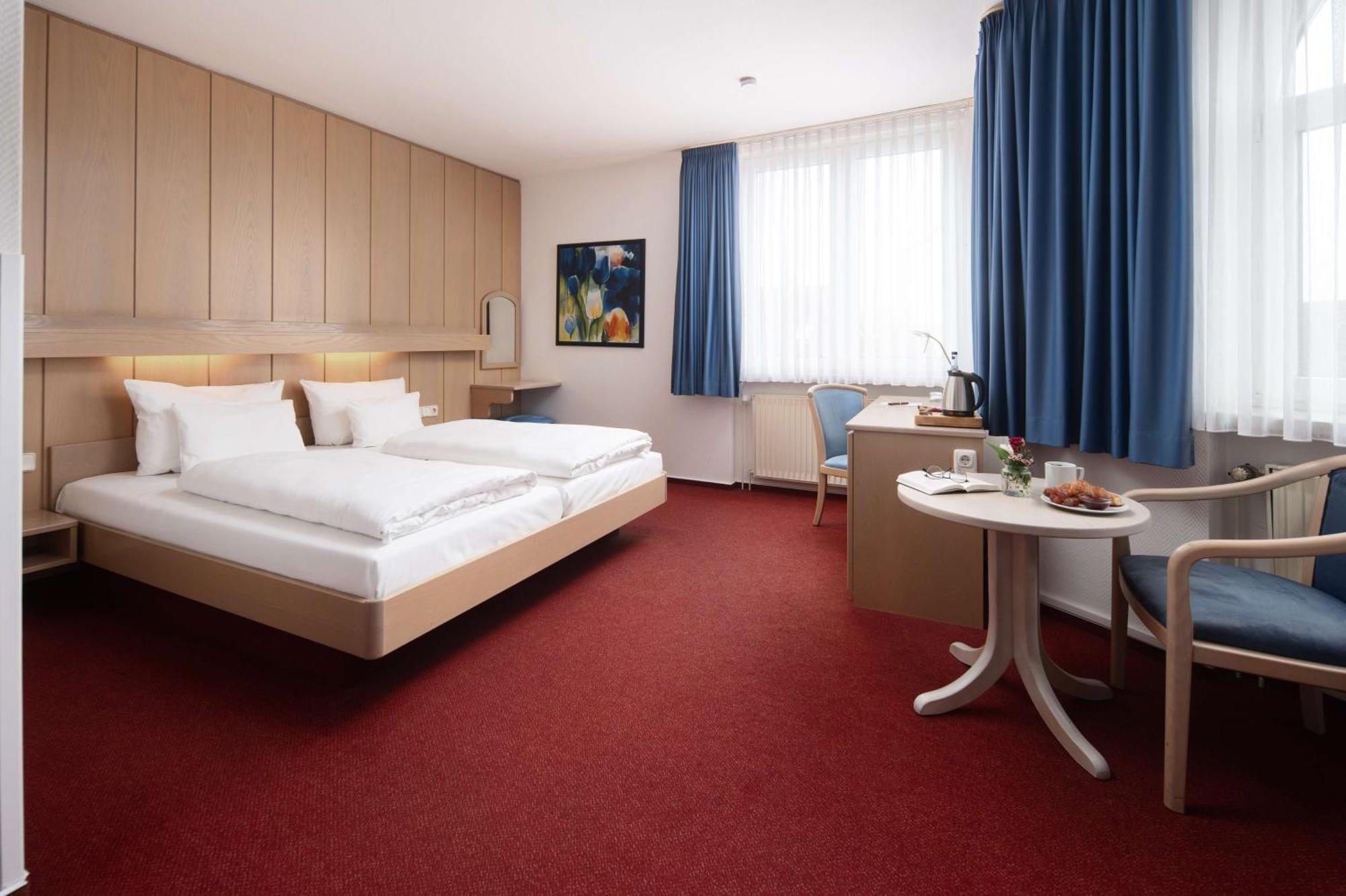 Best Western Hotel Heide Oldenburg Exteriör bild