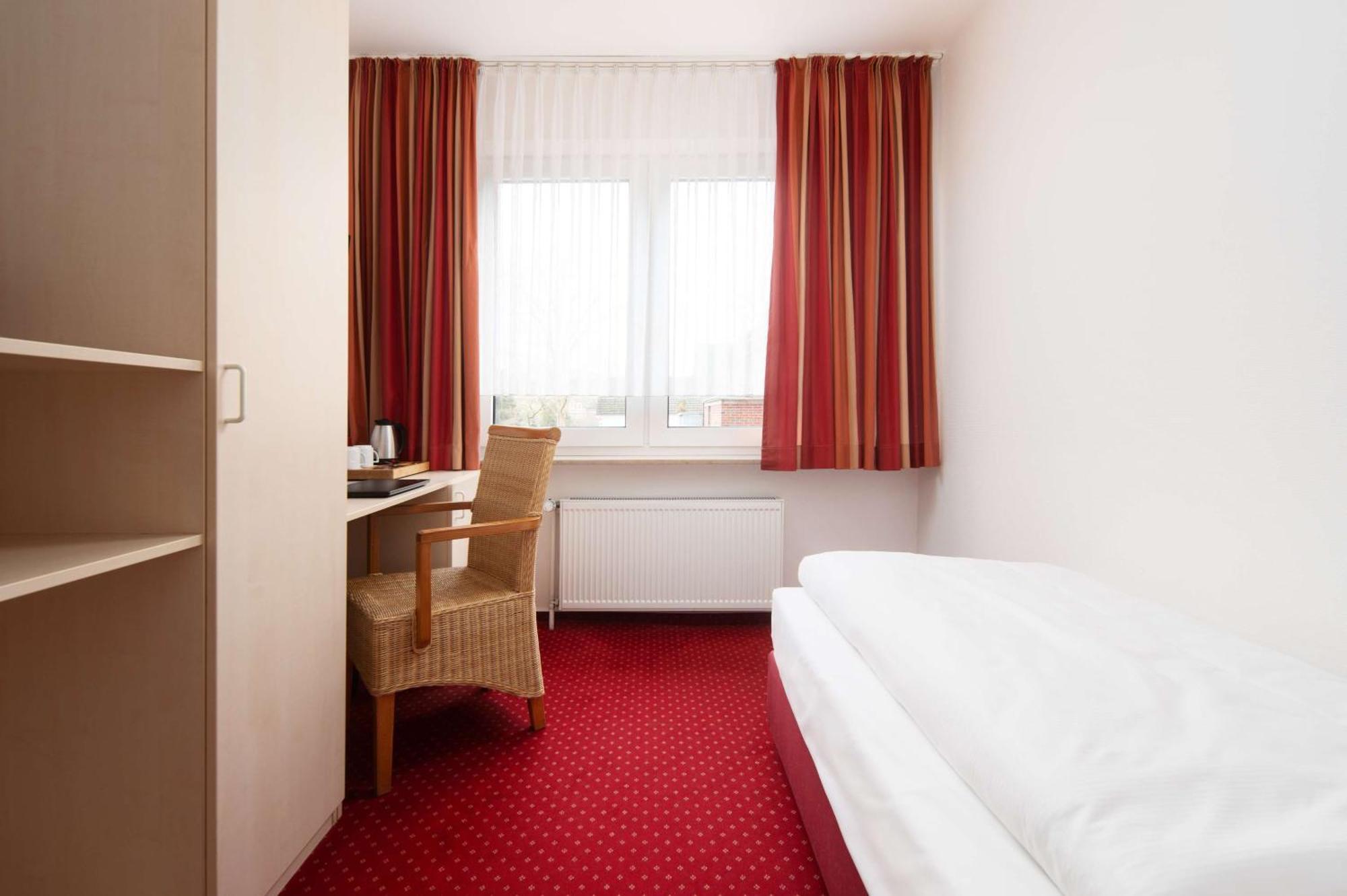 Best Western Hotel Heide Oldenburg Exteriör bild